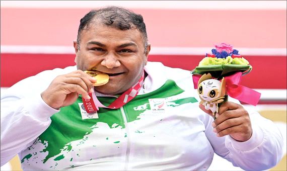 حامد امیری: مادرم گفت فقط مدال طلا می‌خواهم/  از قوی‌ترین مردان ایران تا معلولیت ناگهانی و قهرمانی در پارالمپیک توکیو