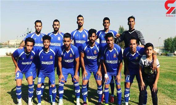 اعتراض دسته جمعی بازیکنان شمس آذر علیه داور بازی با خیبر خرم آباد