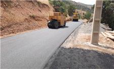 احداث و توسعه 70 کیلومتر راه روستایی در خرم‌آباد آغاز شد