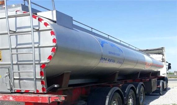 توقیف کامیون تانکر دار حامل 23 تُن شیر غیربهداشتی در لرستان