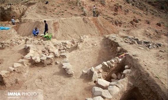 کاوش باستان شناسی تپه «شهوا» در خرم‌آباد