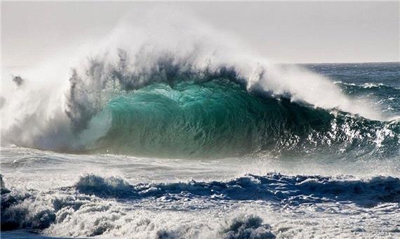 امواج امروز خزر سهمگین و خطرناک است