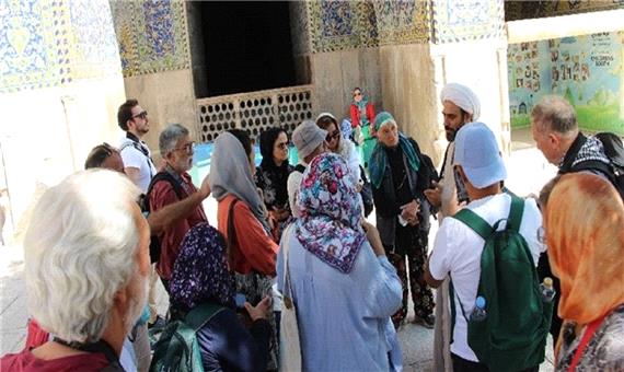 استقبال گردشگران 47 کشور خارجی از گفت‌وگوی آزاد در مدرسه علمیه ناصریه اصفهان