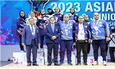 تیم دختران وزنه‌برداری ایران سوم آسیا شد