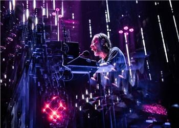 بازگشت باشکوه «ریدیوهد» افسانهای به صحنه