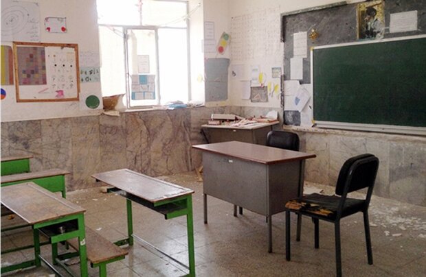 وجود 1000 مدرسه تخریبی در لرستان/ تلاش برای برچیدن مدارس «سنگی»