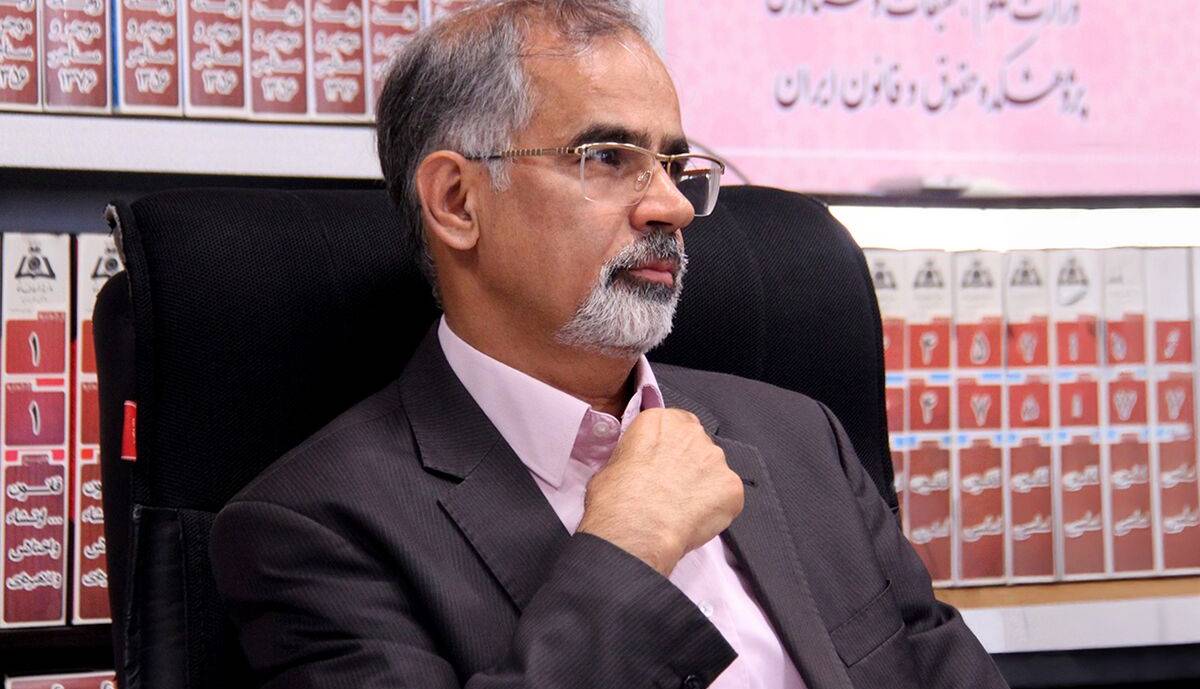 «قانون‌ اساسی» نیازمند بازنگری