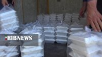 توزیع یکهزار وعده غذای نذری بین نمازگزاران خرم‌آبادی