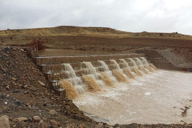آغاز عملیات اجرایی ۸ پروژه آبخیز در شهرهای لرستان