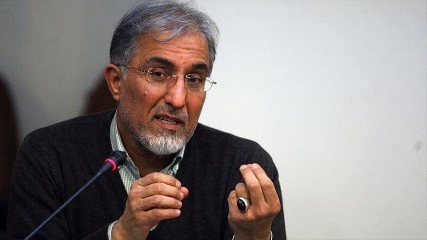 انتقاد یک کارشناس اقتصادی از دولت به‌خاطر بالارفتن قیمت ارز