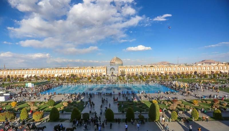 استاندار لرستان: میدان نقش‌جهان اصفهان را در خرم‌آباد اجرایی می‌کنیم
