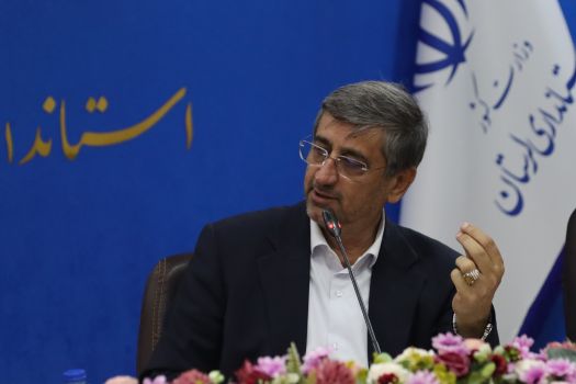 استاندار لرستان: همه دستگاه‌ها مأموریت پشتیبانی از آموزش‌وپرورش را بر عهده دارند
