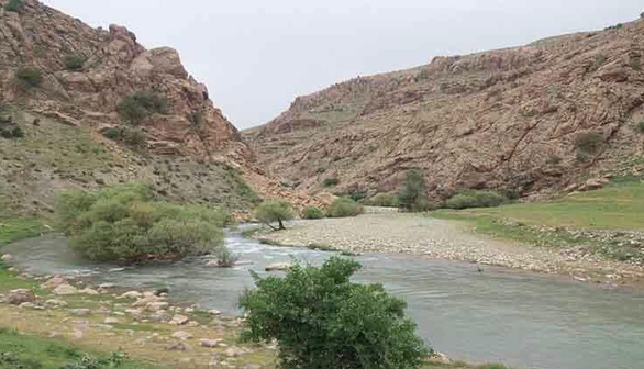 خطر تداوم افت منابع آب لرستان