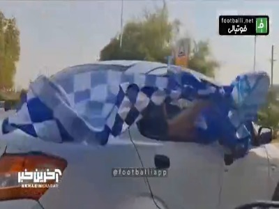 اسکورت اتوبوس کاروان استقلال توسط هواداران خوزستانی