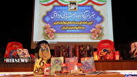 اهدای ۳۰۰ بسته نوشت افزار به دانش‌آموزان خانواده‌ زندانیان در لرستان