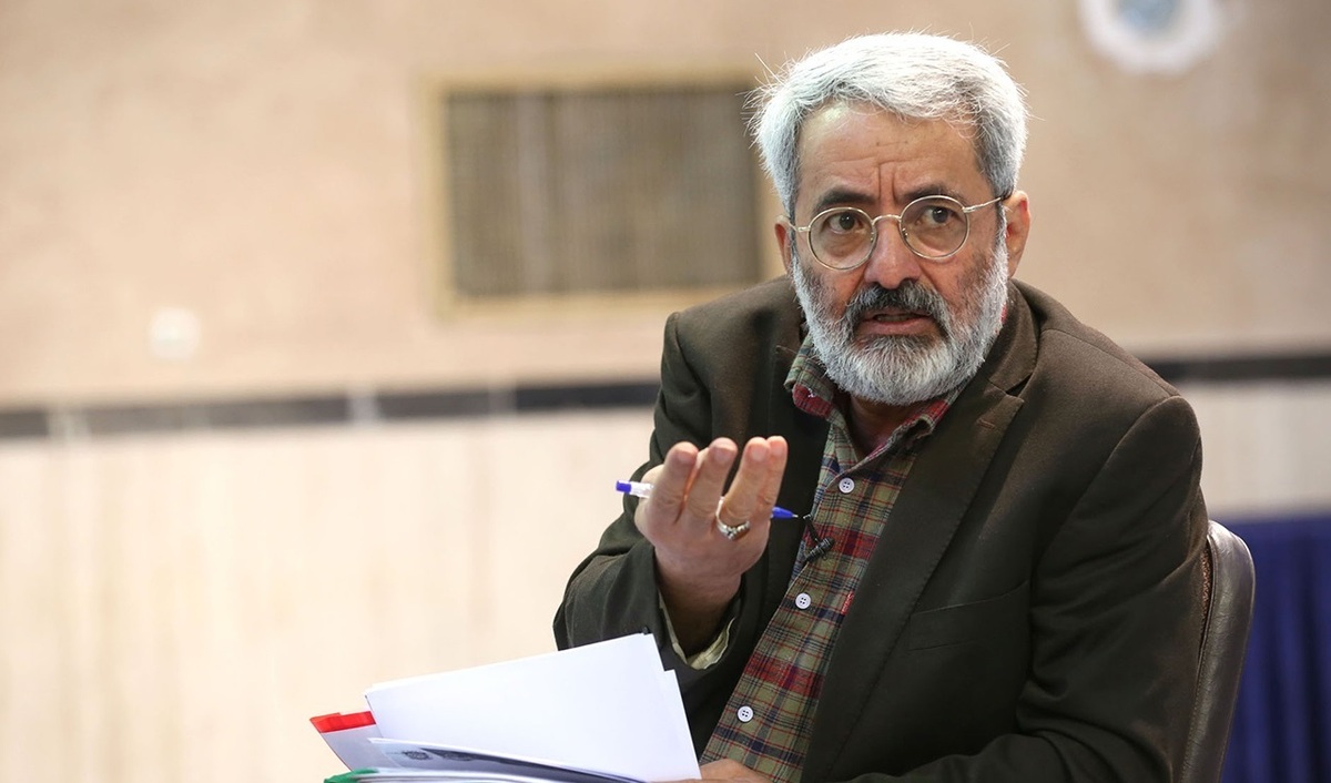 سرمقاله همشهری/ کار مزدور سیاه‌نمایی است!