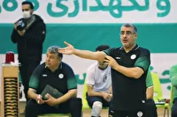 سرمربی والیبال نشسته ایران: برای قهرمانی در ناگویا می‌جنگیم