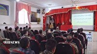 تجلیل از افسران برگزیده جشنواره طرح لبیک در لشکر ۸۴ پیاده لرستان