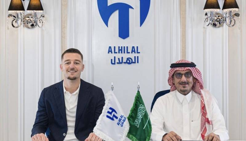 ساویچ: بخاطر شکوه الهلال تمدید کردم