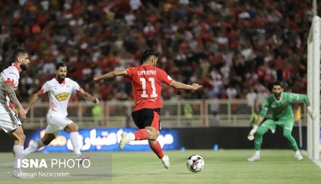 ماه خوش یُمن پرسپولیس برابر تراکتور