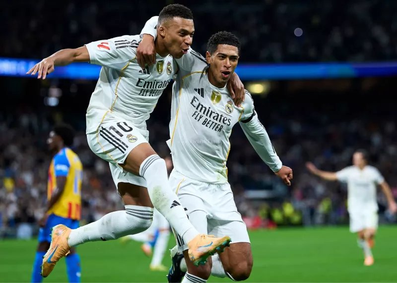 رئال ۴-۰ والنسیا؛ هشدار به آنفیلد با گلباران