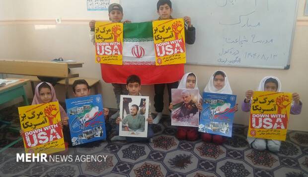 عکس/ استکبارستیزی در دل کوهستان؛ ۱۳ آبان در مدرسه «شجاعت»!