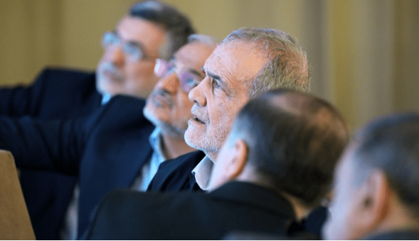 جای پول‌هایی که پزشکیان دنبالشان بود، پیدا شد؛ معافیت مالیاتی ۱.۲ میلیارد دلاری ۳ بانک