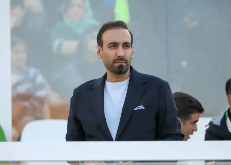 پاسخ متفاوت مالک خیبر به خداداد عزیزی