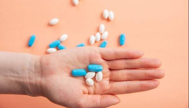 ۴۱ درصد نسخ سرپایی حاوی آنتی‌بیوتیک/ زنگ خطر مصرف بی‌رویه به صدا در آمد