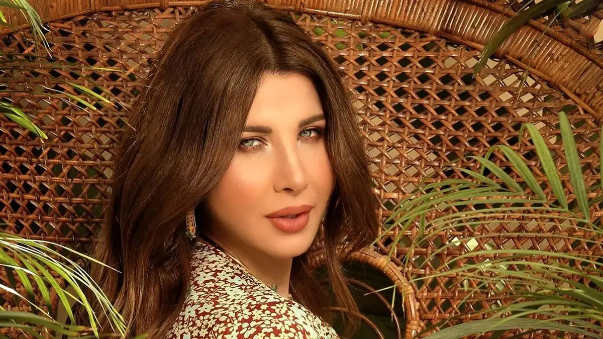 پیراهن پرزرق و برق نانسی عجرم در کنسرت جدیدش