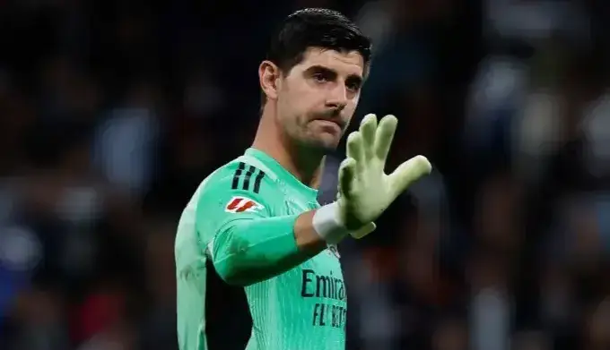 کورتوا بازی مقابل طارمی را از دست داد