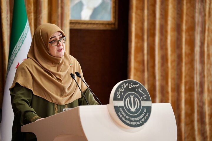 مهاجرانی: کارت جایگاه‌ها کانال اصلی قاچاق بنزین بود