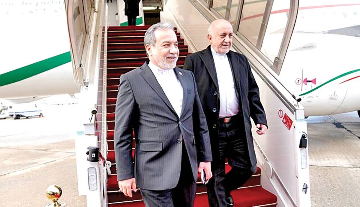 گشایش هسته‌ای در پاریس؟