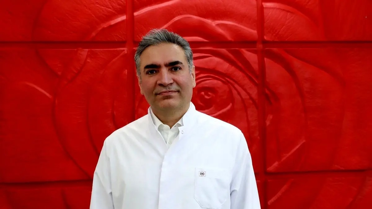 کودک روستایی چگونه پزشک معروف ایران شد؟/ ویدئو