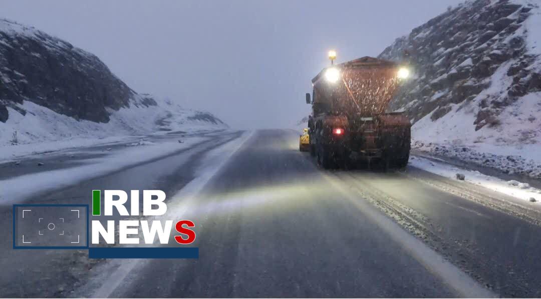 برفروبی بیش از دو هزار و ۷۰۰ کیلومتر باند در جاده‌های لرستان