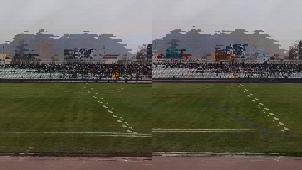 حال و هوای ورزشگاه تختی خرم‌آباد ۳ ساعت مانده به بازی با استقلال