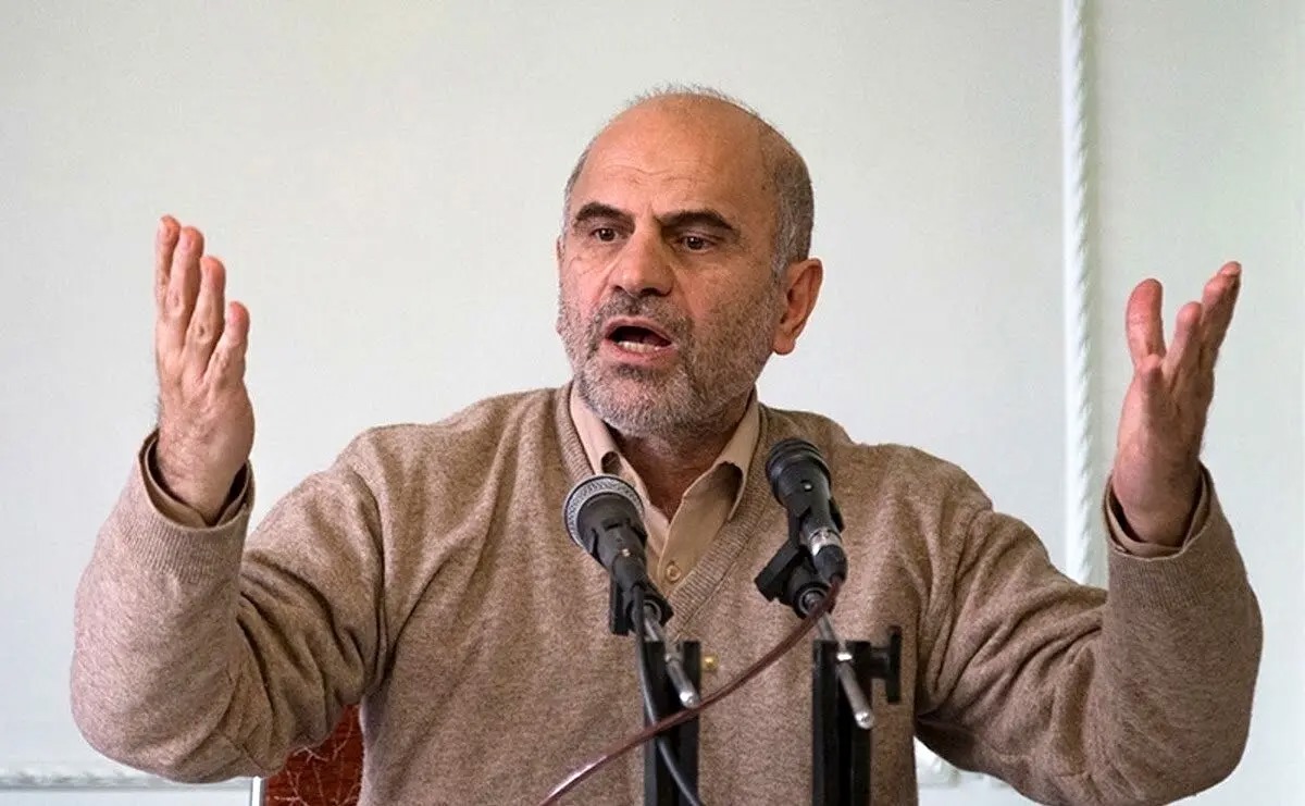 فرشاد مومنی: هرچه فریاد دارید بر سر بانک‌های خصوصی بزنید!