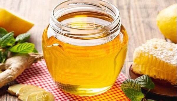 ناگفته هایی از واقعیت عسل‌های درمانی