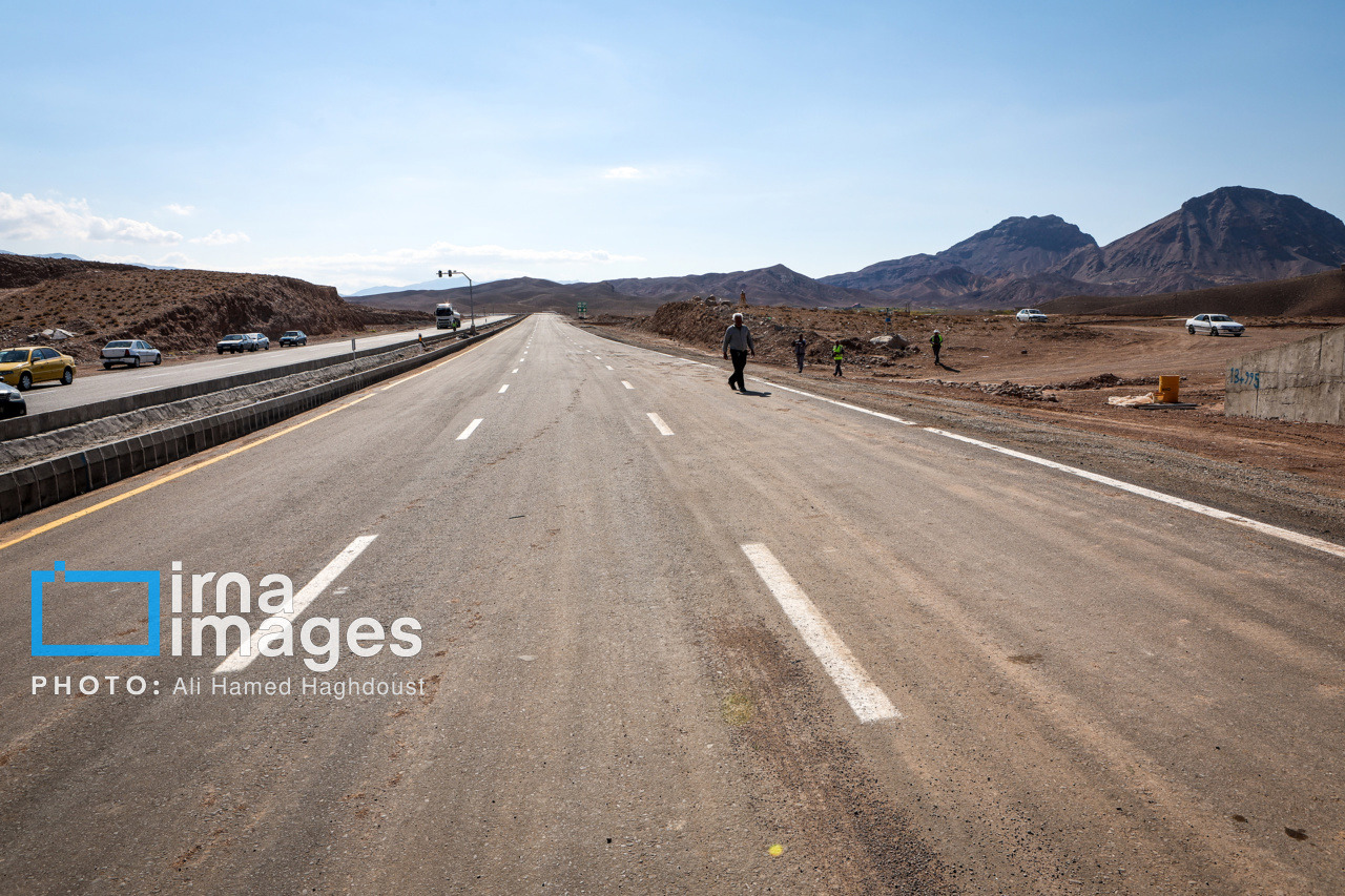 حذف پنج نقطه حادثه‌خیز در جاده‌های بروجرد؛ پایش هوشمند در دستور کار راهداری
