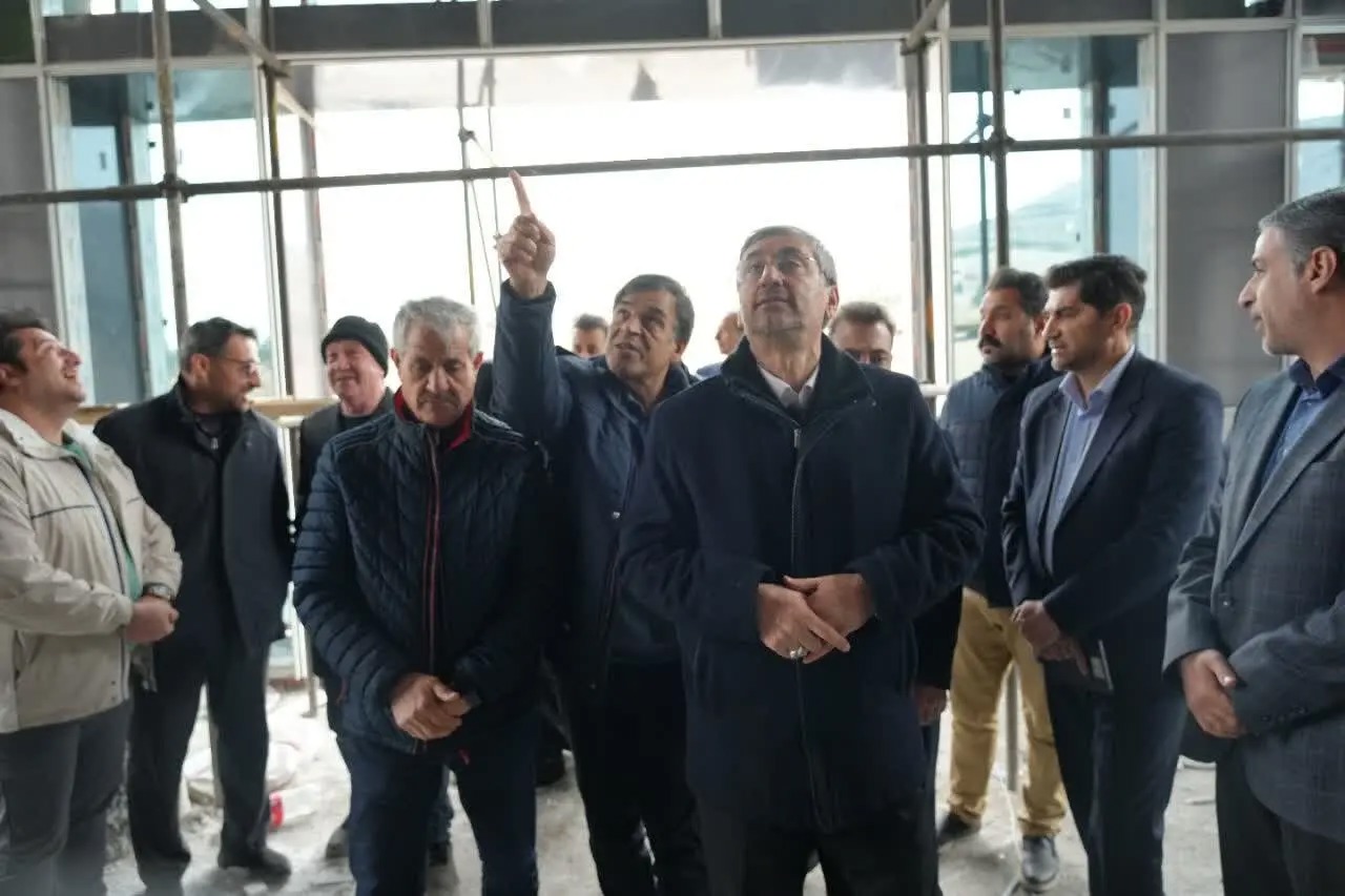 تلاش شبانه روزی برای تکمیل ساختمان امید