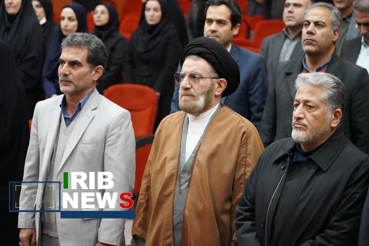 وحدت و هم‌افزایی حوزه و دانشگاه راه مقابله با نظام سلطه است