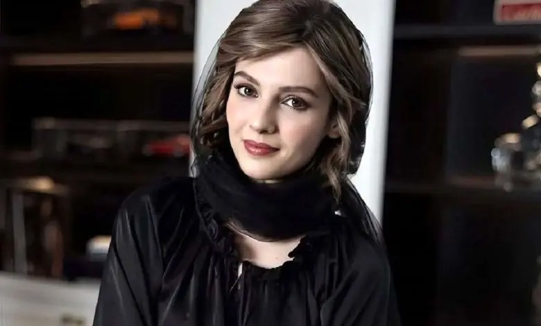 چهره متفاوت مهسا حجازی و حال و هوای یلدایی خانم بازیگر