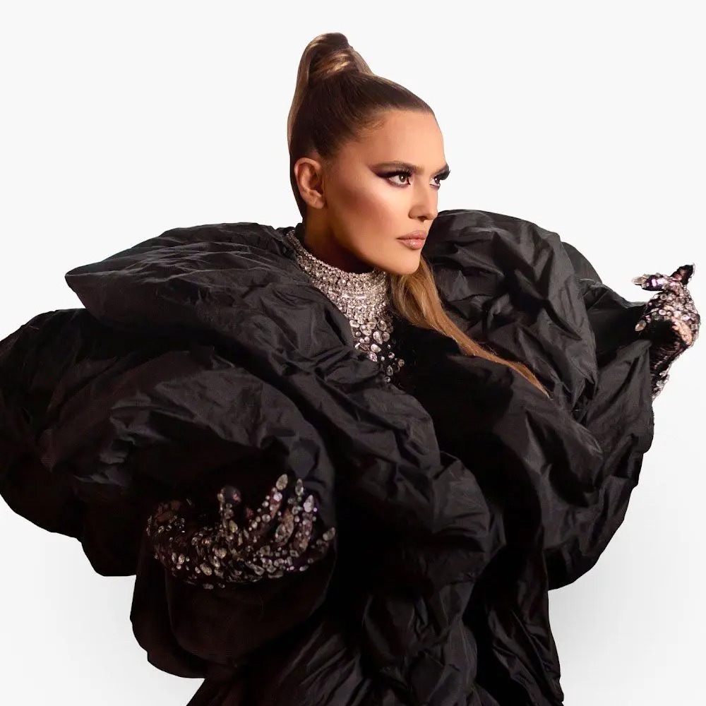 هدیه غیرمنتظره از ایران برای خواننده محبوب ترکیه