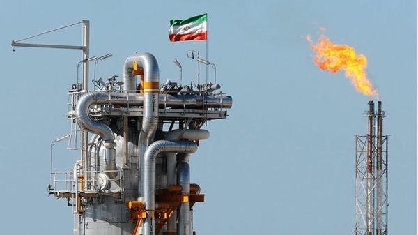 معاون وزیر نفت: قیمت خوراک پتروشیمی، ۳۰ درصد نرخ‌های صادراتی است