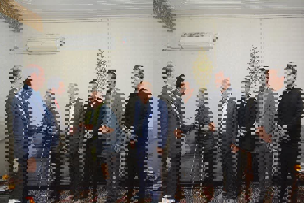 دیدار مدیرکل بنیاد شهید لرستان با خانواده‌های شهدا و ایثارگران