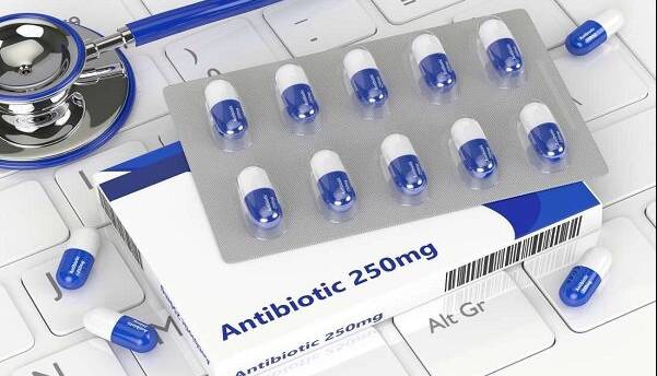 مصرف بی‌رویه آنتی‌بیوتیک‌ها؛ تهدیدی جدی برای درمان عفونت‌ها