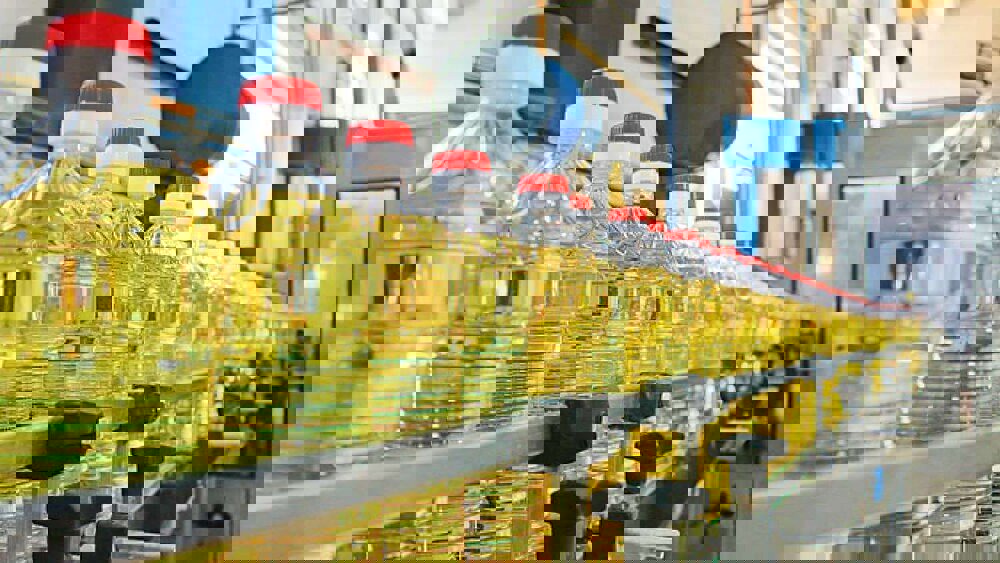 تشکیل پرونده تعزیراتی برای متخلف خریدوفروش روغن در خرم‌آباد