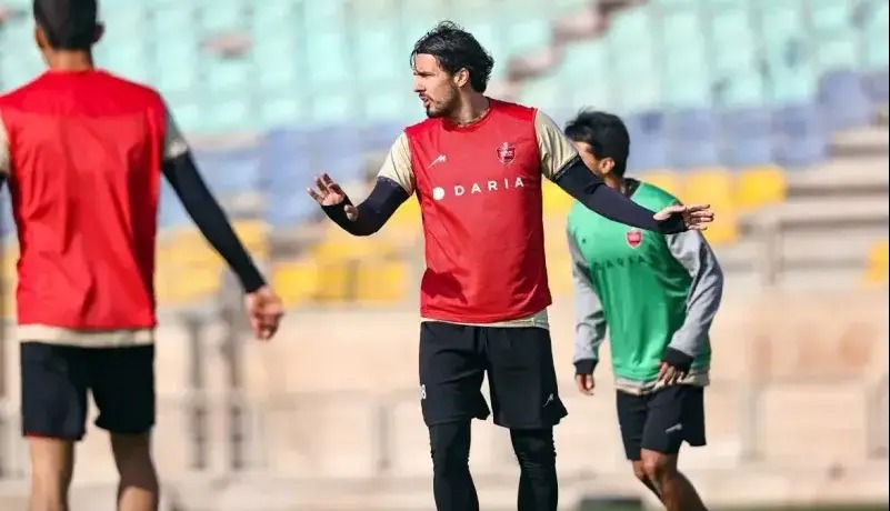 ستاره پرسپولیس ایران را ترک کرد