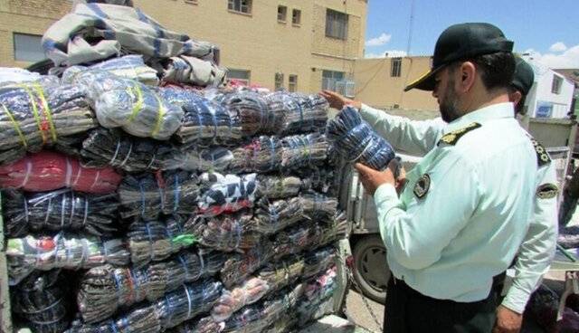 کشف البسه بدون مجوز به ارزش ۱۲ میلیارد ریال