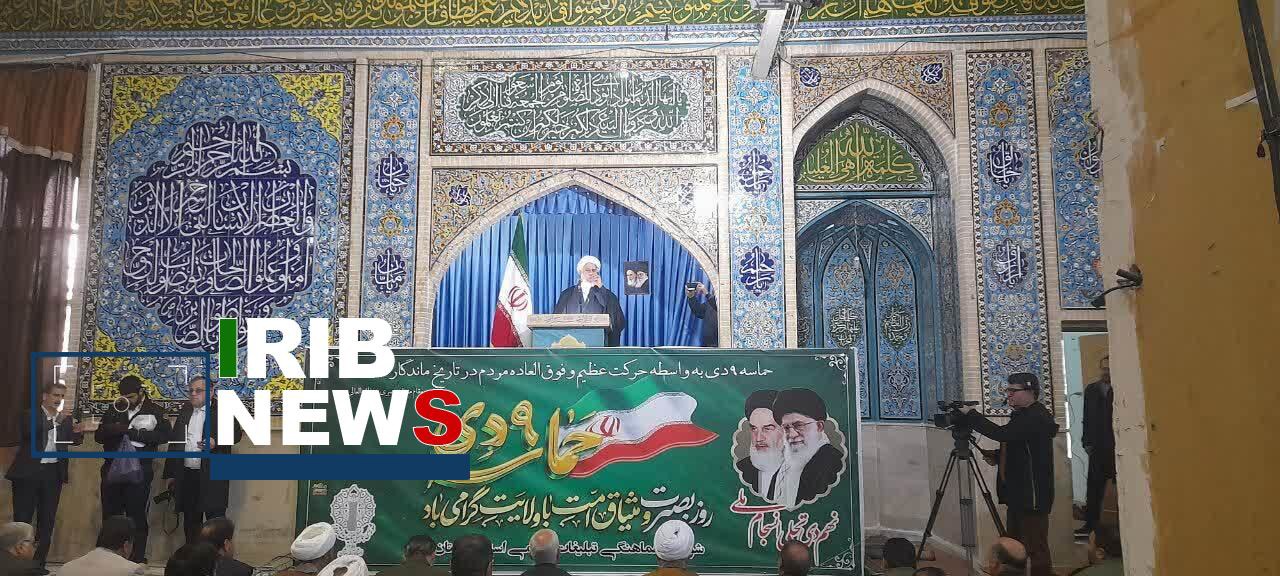 دشمن مقابل سلاح بصیرت ملت ایران شکست خورده است